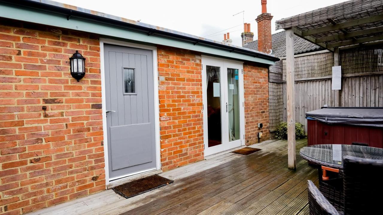 Golden Cross Holiday Park Hailsham Exterior photo