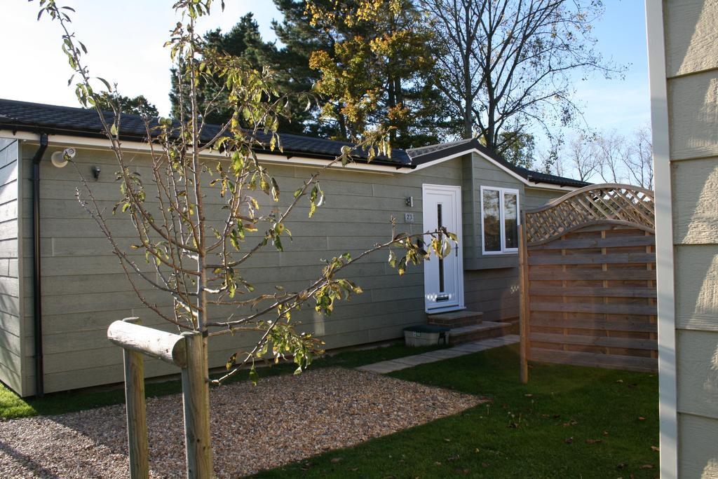Golden Cross Holiday Park Hailsham Exterior photo